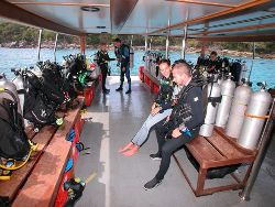 Thailand Dive Centre - See Bees Dive Deck MV Excalibur II